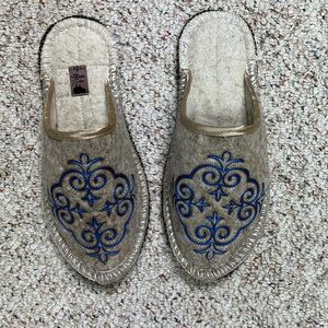 NWOT hand made genuine wool man’s sleepers